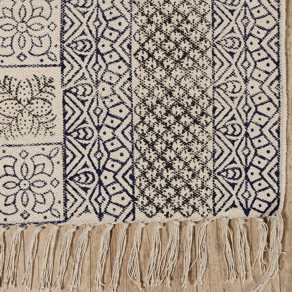 Floral Printed Traditional Floor Mat White Rug